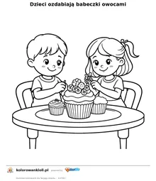 Dzieci ozdabiają babeczki owocami — kolorowanka do wydruku dla dzieci